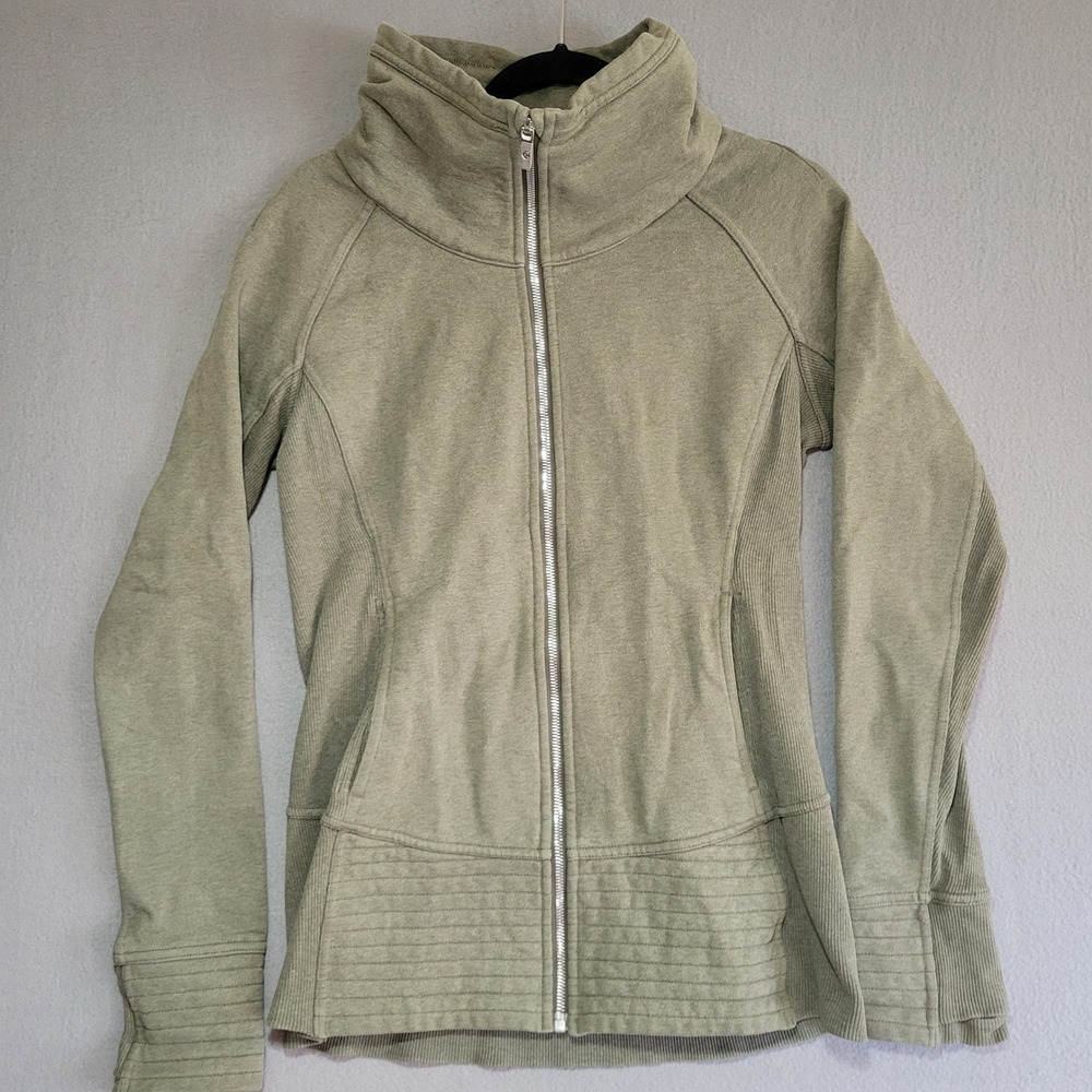 Lululemon Radiance Full Zip Jacket Sage Green Size 8 Ribbed Funnel Neck